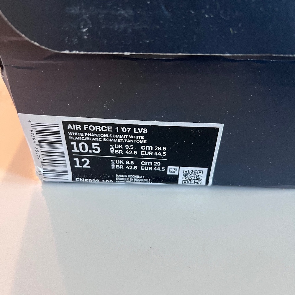 Air Force 1 '07 LV8 'Summit White Phantom'